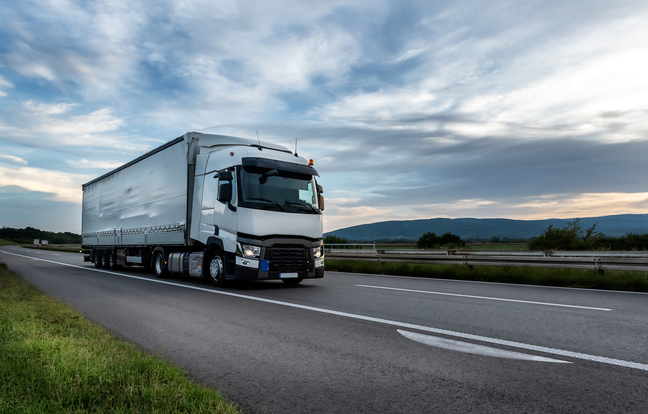 What Does It Mean for a Truck To Jackknife?