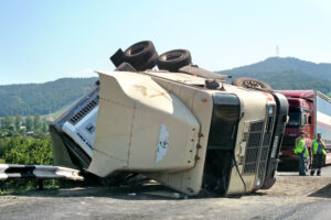 How Our Jacksonville Personal Injury Attorneys Can Help You After a Truck Accident Caused by Equipment Failure